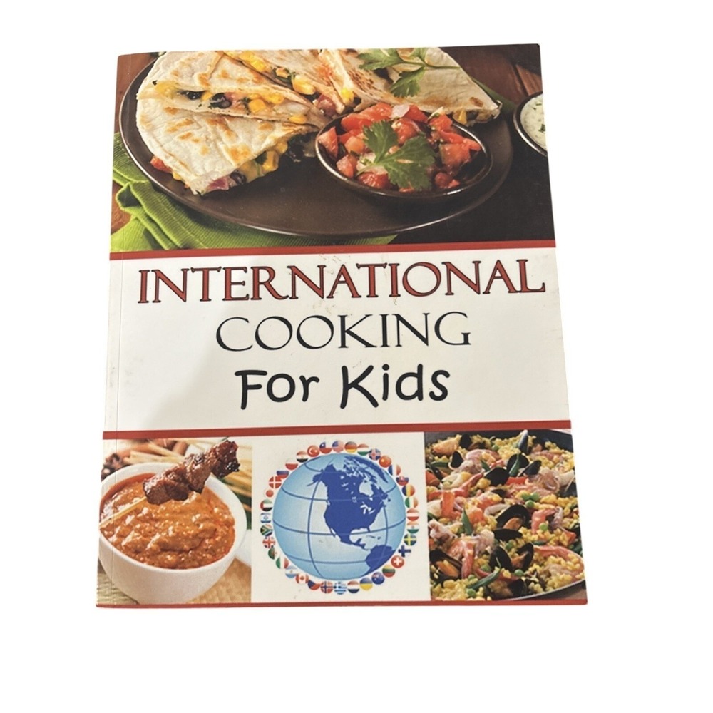 kids int'l cooking book like new